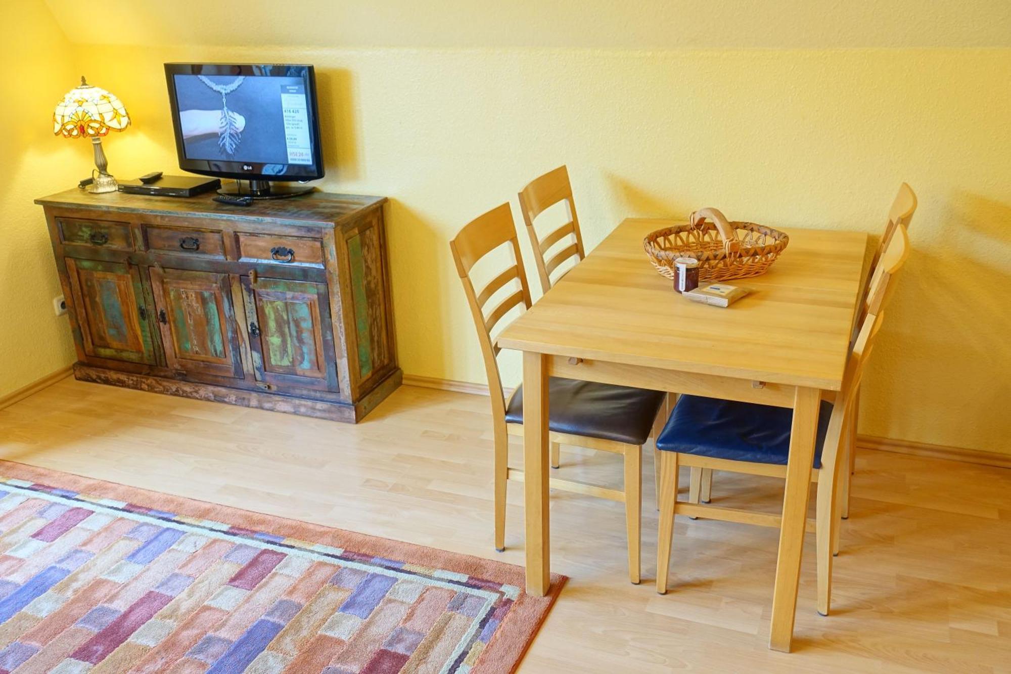 Warnemuende Alexandrinenstrasse 2189 Apartment